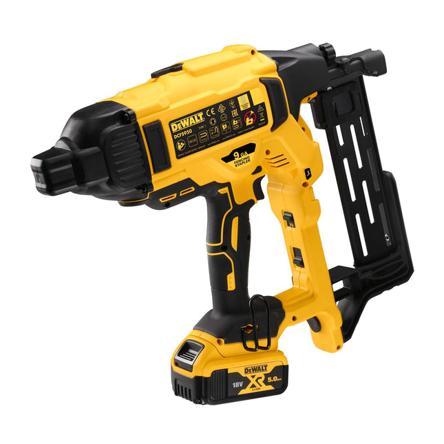 DeWalt DCFS950P2-QW 18V XR Brushless Tacker