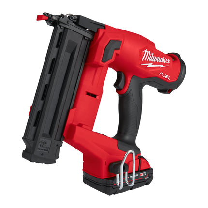 Milwaukee M18 FN18GS-202X Afwerkingstacker 18V